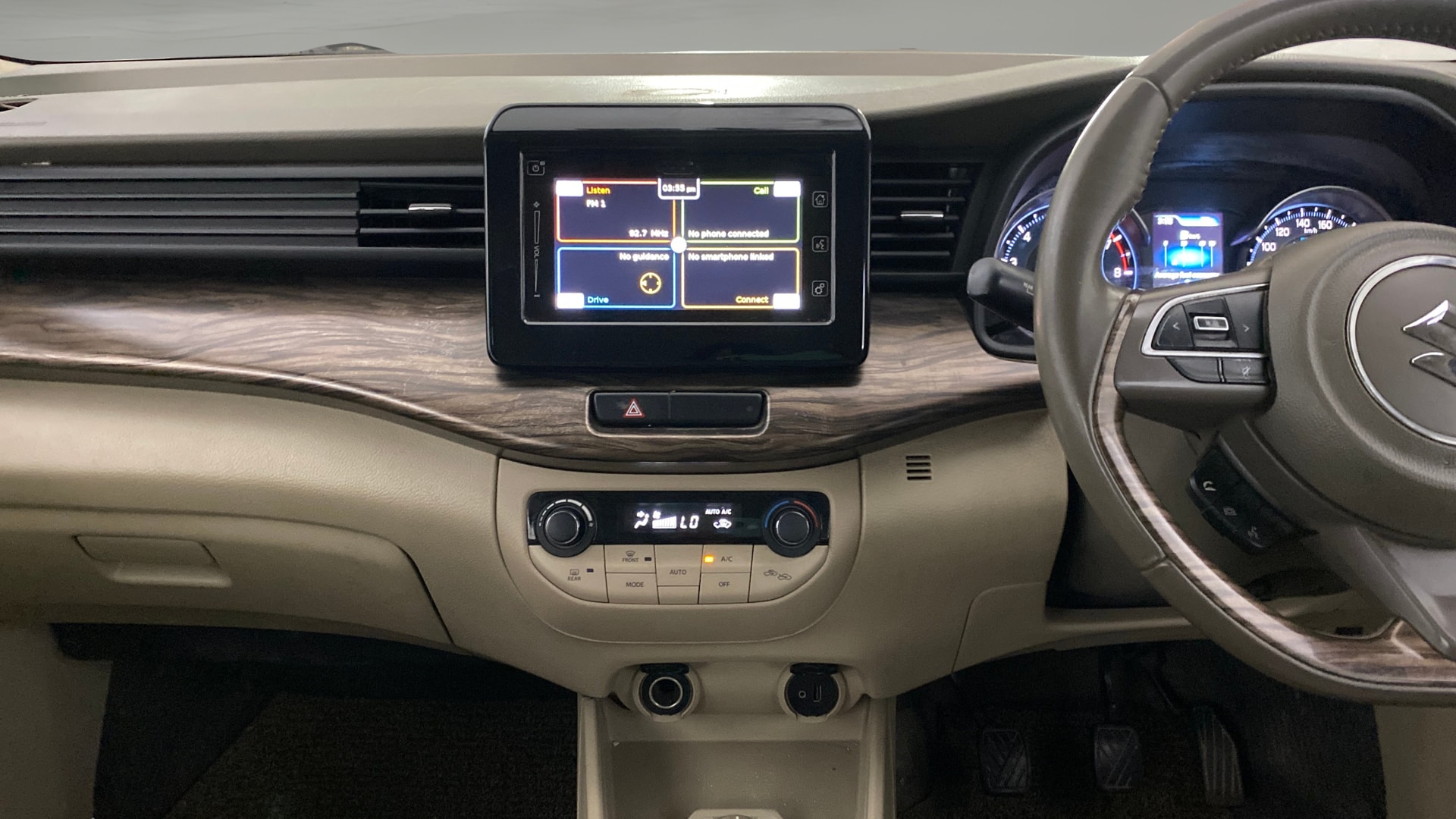 View 2019 Maruti Suzuki 1000 Base Variant Image 18 Used 2019 Maruti Suzuki 1000 Base Variant Image 18