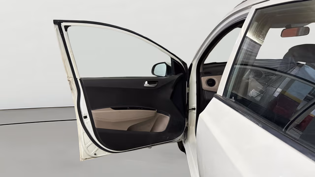 View Hyundai Grand i10 Image 31 Used Hyundai Grand i10 Image 31
