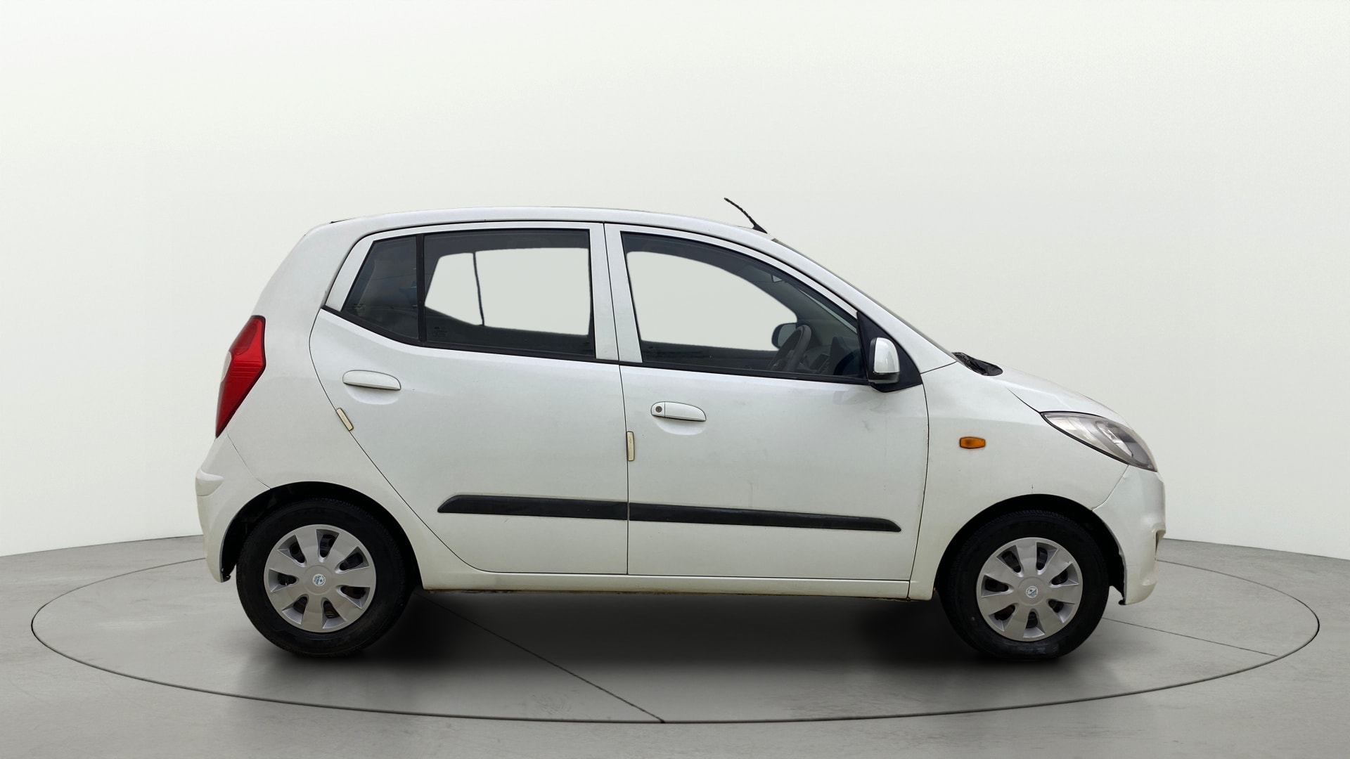View 2013 Hyundai i10 1.1 Magna Image 8 Used 2013 Hyundai i10 1.1 Magna Image 8