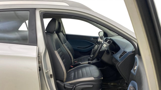 View Hyundai i20 Active Image 17 Used Hyundai i20 Active Image 17
