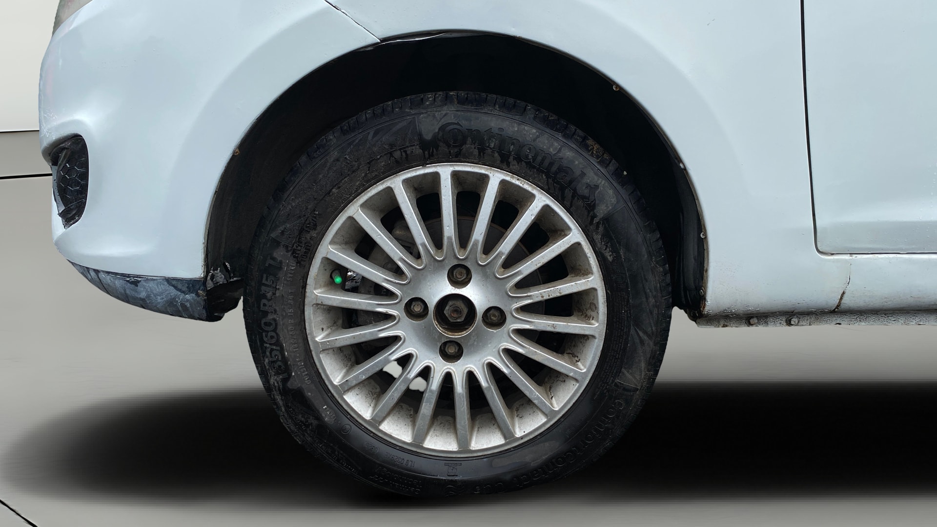 View 2015 Tata Zest XT Petrol Image 27 Used 2015 Tata Zest XT Petrol Image 27