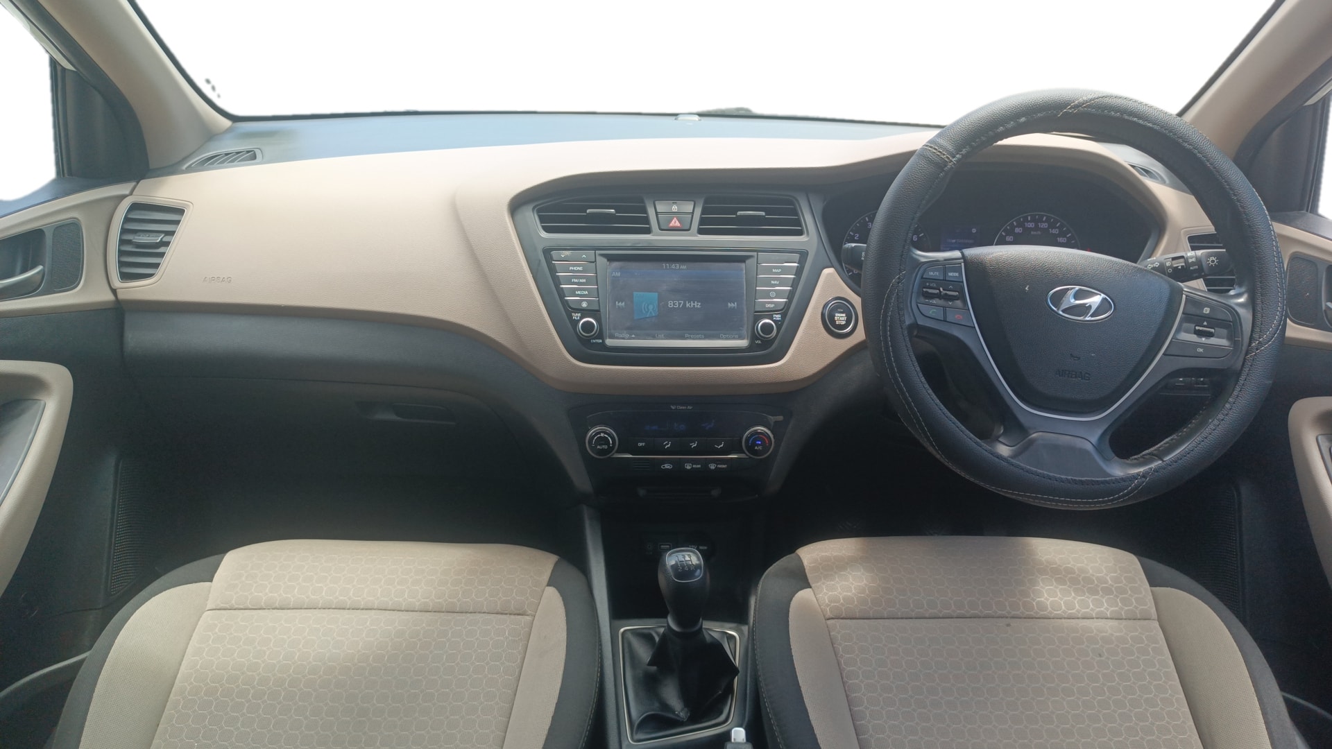 Used 2015 Hyundai Elite i20 Used 2015 Hyundai Elite i20