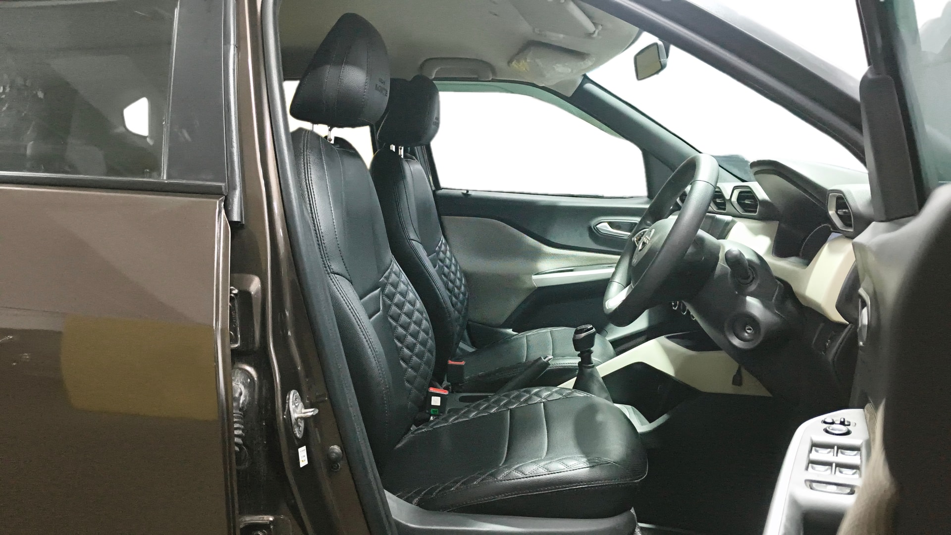 View 2021 Nissan Magnite XL Image 26 Used 2021 Nissan Magnite XL Image 26