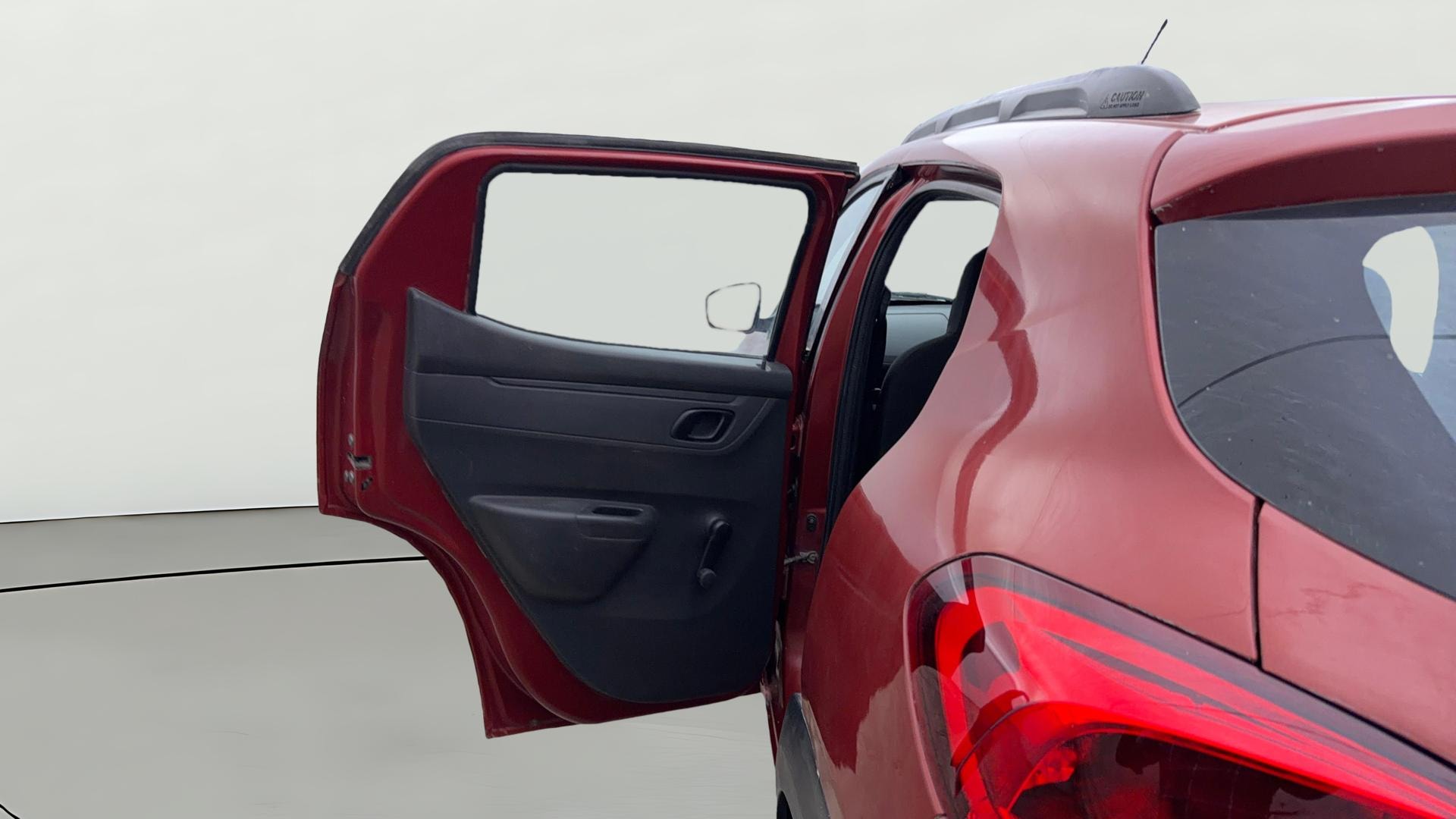 View 2016 Renault Kwid RXT 1.0 Image 22 Used 2016 Renault Kwid RXT 1.0 Image 22