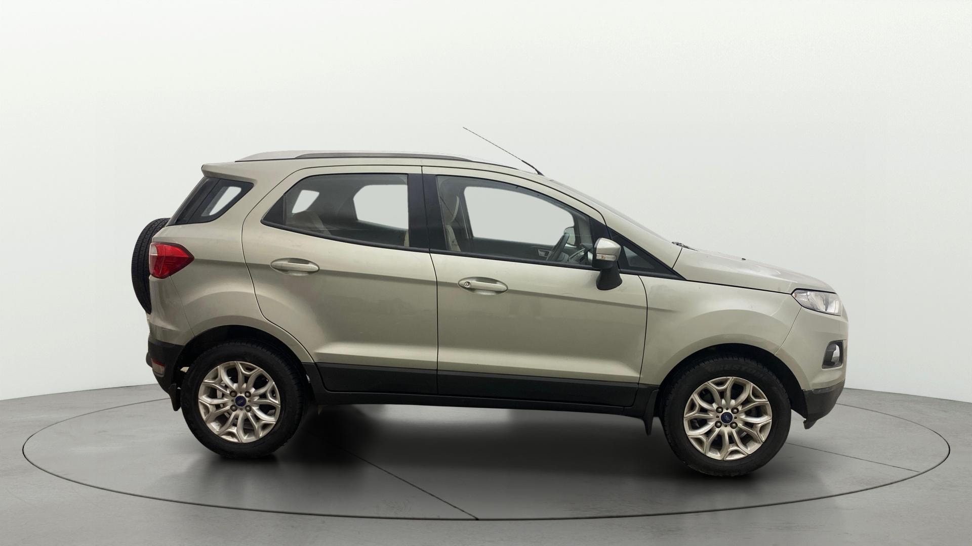 View 2013 Ford EcoSport 1.5 TDCi Diesel Ambiente BS IV Image 8 Used 2013 Ford EcoSport 1.5 TDCi Diesel Ambiente BS IV Image 8