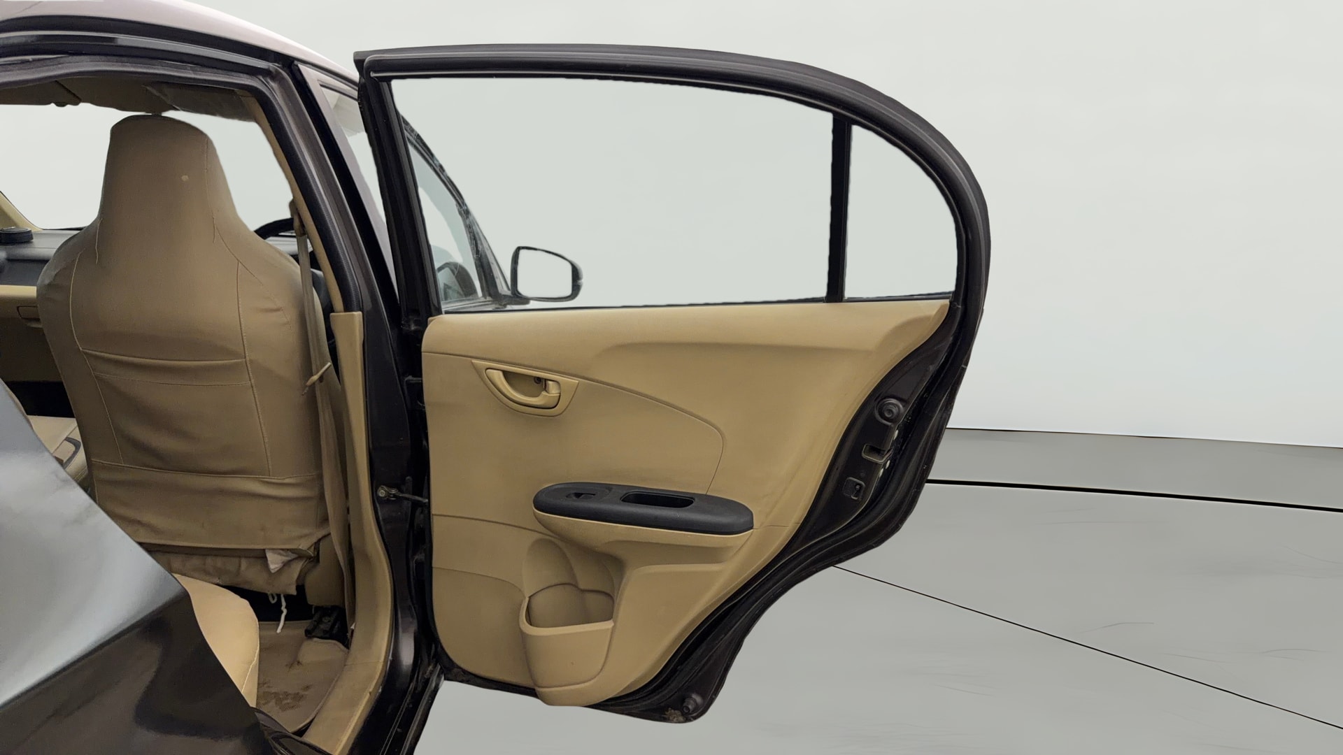 View 2015 Honda Amaze E MT Petrol BS IV Image 7 Used 2015 Honda Amaze E MT Petrol BS IV Image 7