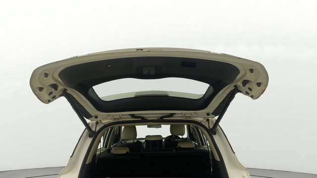 View MG Hector Image 16 Used MG Hector Image 16