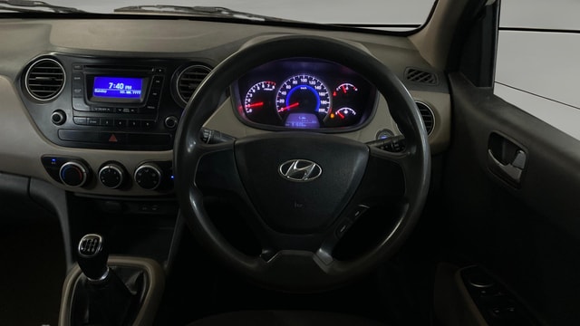 View Hyundai Grand i10 Image 12 Used Hyundai Grand i10 Image 12