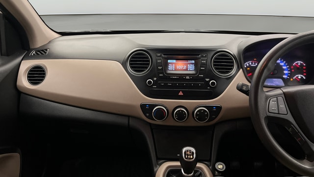 View Hyundai Xcent Image 17 Used Hyundai Xcent Image 17
