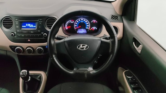 View Hyundai Grand i10 Image 12 Used Hyundai Grand i10 Image 12