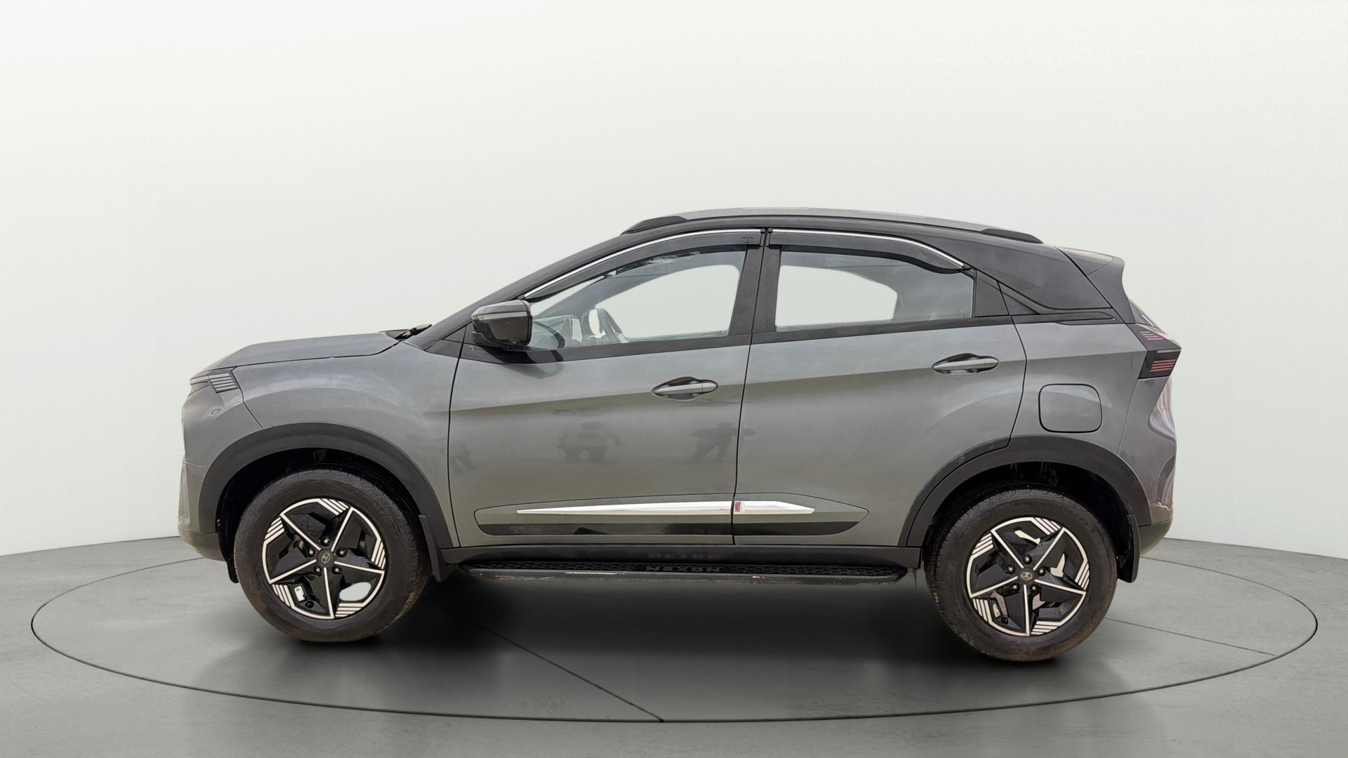 View 2024 Tata Nexon Revotron XE Image 26 Used 2024 Tata Nexon Revotron XE Image 26