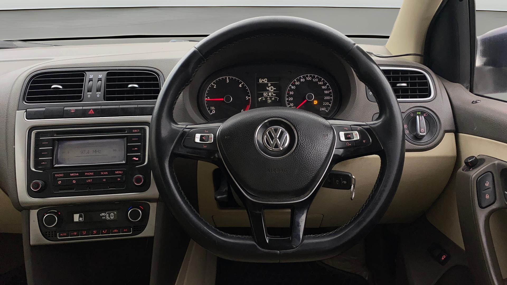 Used 2015 Volkswagen Vento Used 2015 Volkswagen Vento
