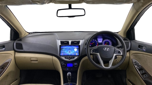 View Hyundai Fluidic Verna Image 15 Used Hyundai Fluidic Verna Image 15