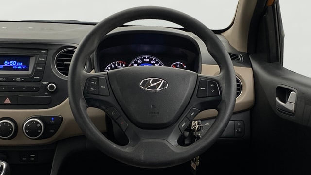 View Hyundai Grand i10 Image 20 Used Hyundai Grand i10 Image 20
