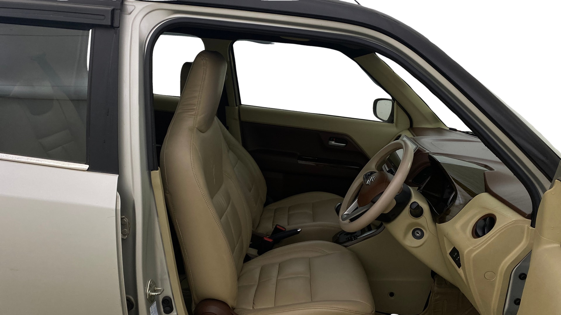 View 2023 Maruti Suzuki 1000 Base Variant Image 26 Used 2023 Maruti Suzuki 1000 Base Variant Image 26