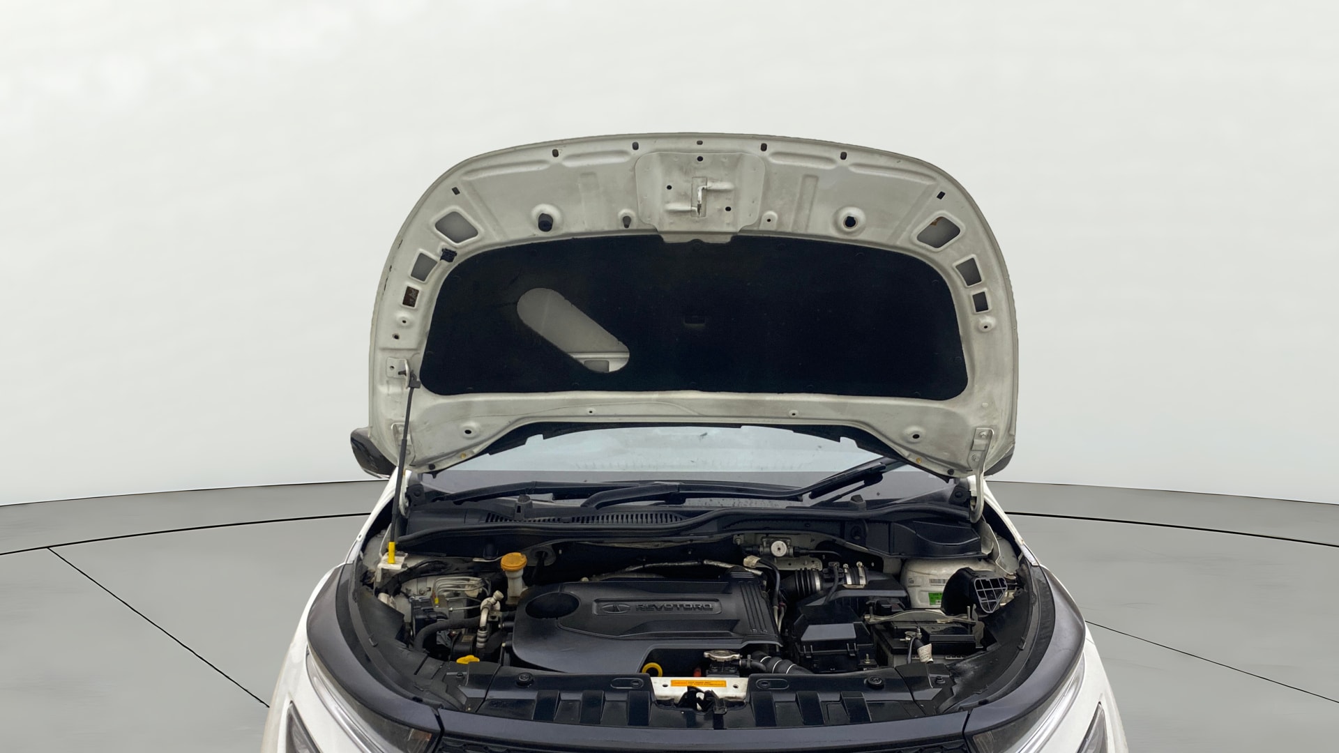 View 2024 Tata Altroz XZ Petrol Image 19 Used 2024 Tata Altroz XZ Petrol Image 19