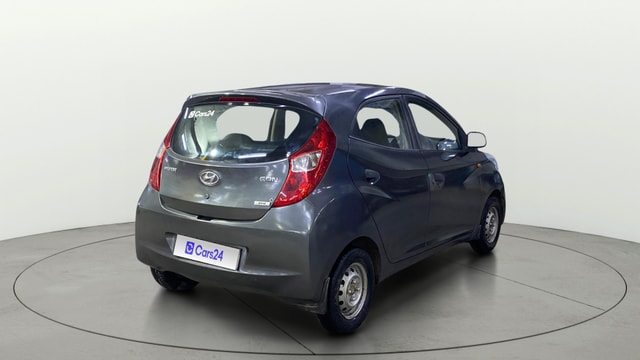 View Hyundai EON Image 41 Used Hyundai EON Image 41