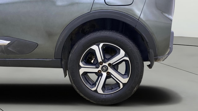 View Tata Nexon Image 11 Used Tata Nexon Image 11