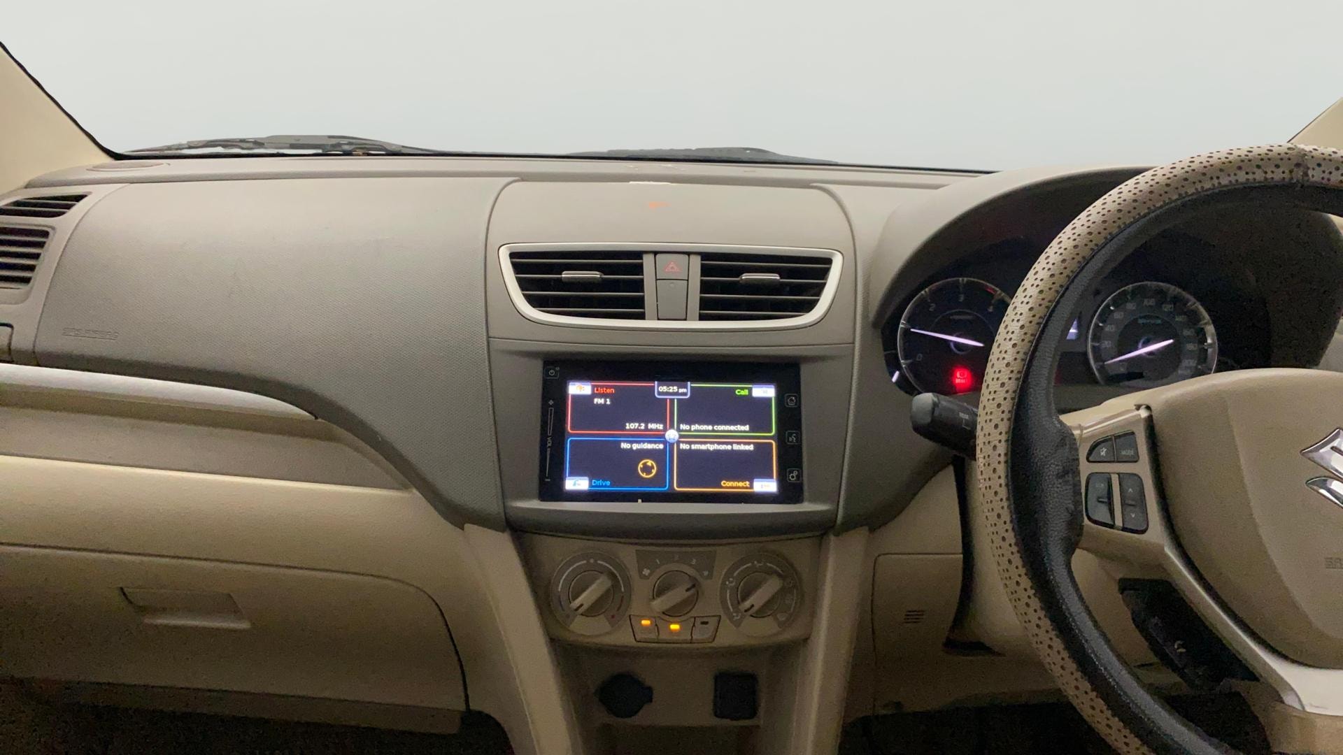 View 2016 Maruti Suzuki 1000 Base Variant Image 33 Used 2016 Maruti Suzuki 1000 Base Variant Image 33