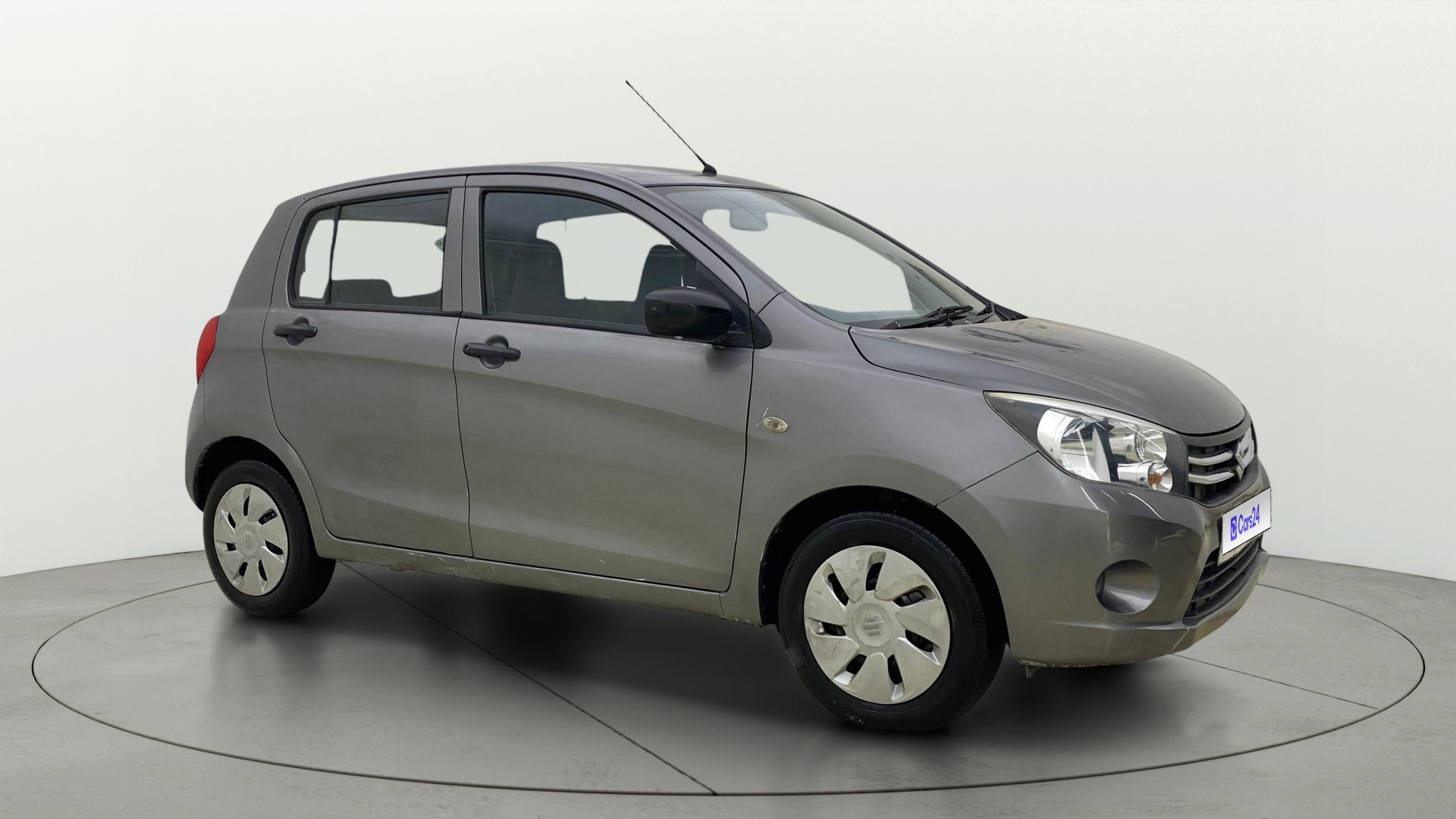 View 2016 Maruti Suzuki 1000 Base Variant Image 13 Used 2016 Maruti Suzuki 1000 Base Variant Image 13