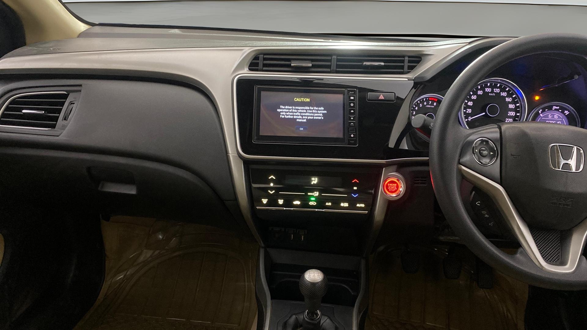 View 2021 Honda City ZX MT Diesel Anniversary Edition Image 18 Used 2021 Honda City ZX MT Diesel Anniversary Edition Image 18