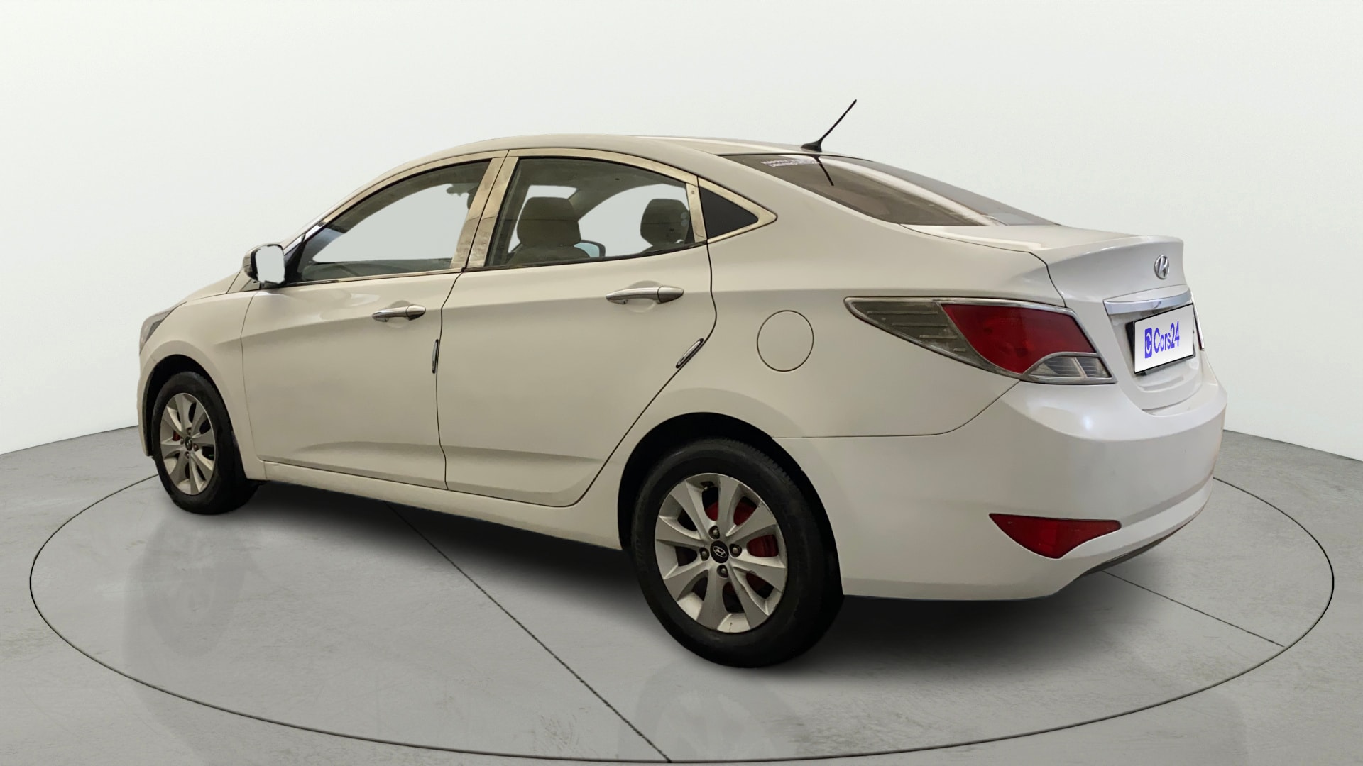 Used 2015 Hyundai Fluidic Verna Used 2015 Hyundai Fluidic Verna