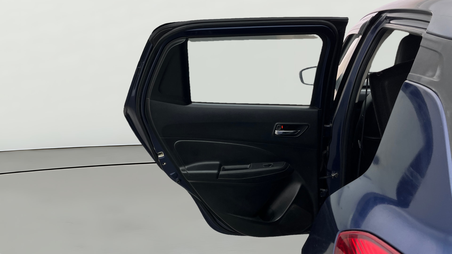 View 2018 Maruti Suzuki 1000 Base Variant Image 22 Used 2018 Maruti Suzuki 1000 Base Variant Image 22