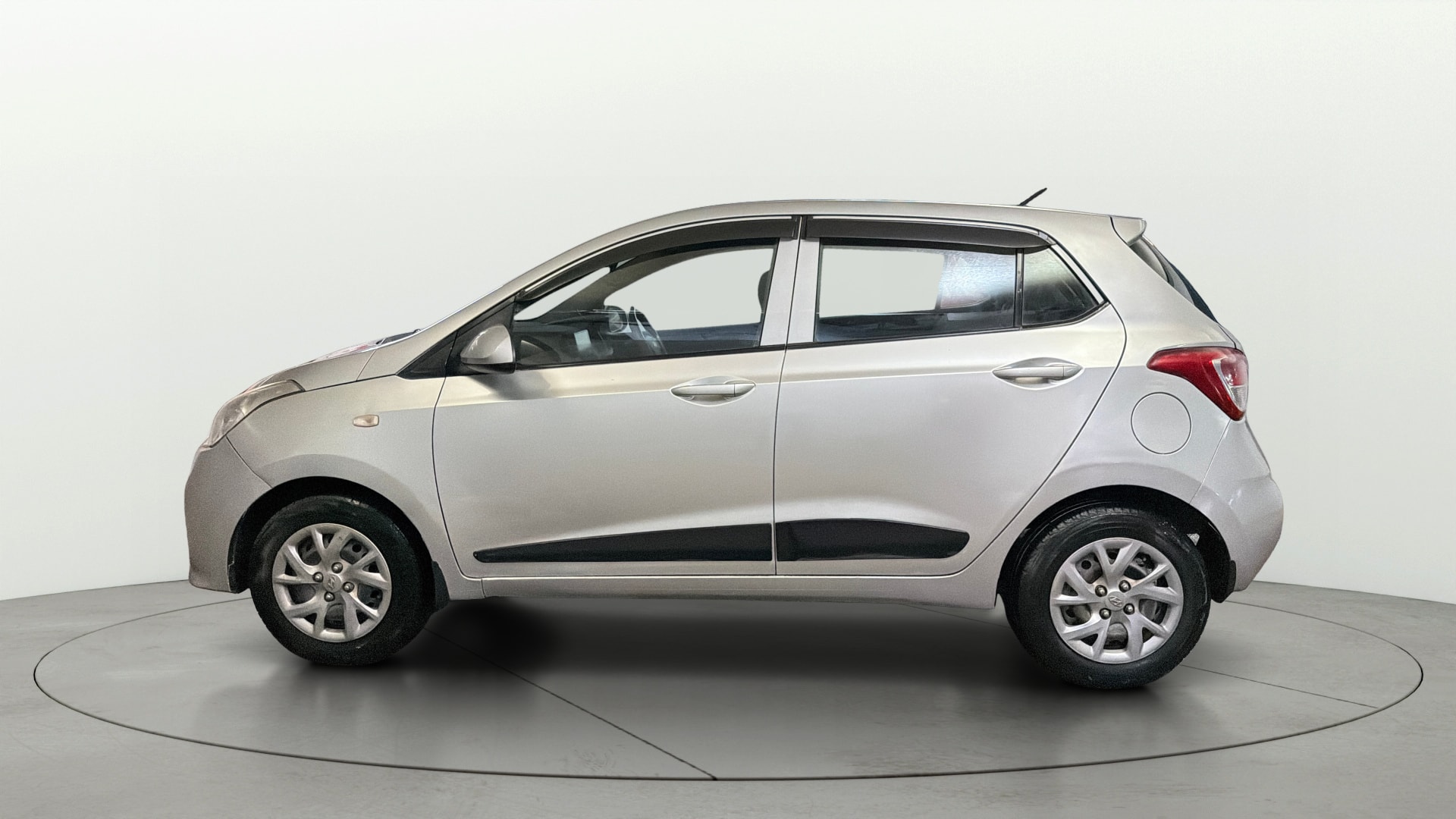 Used 2017 Hyundai Grand i10 Used 2017 Hyundai Grand i10