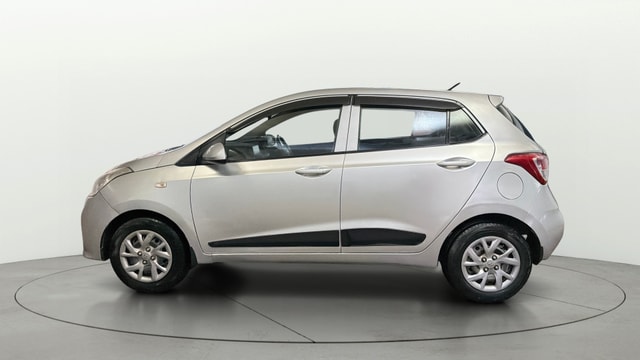 View Hyundai Grand i10 Image 5 Used Hyundai Grand i10 Image 5