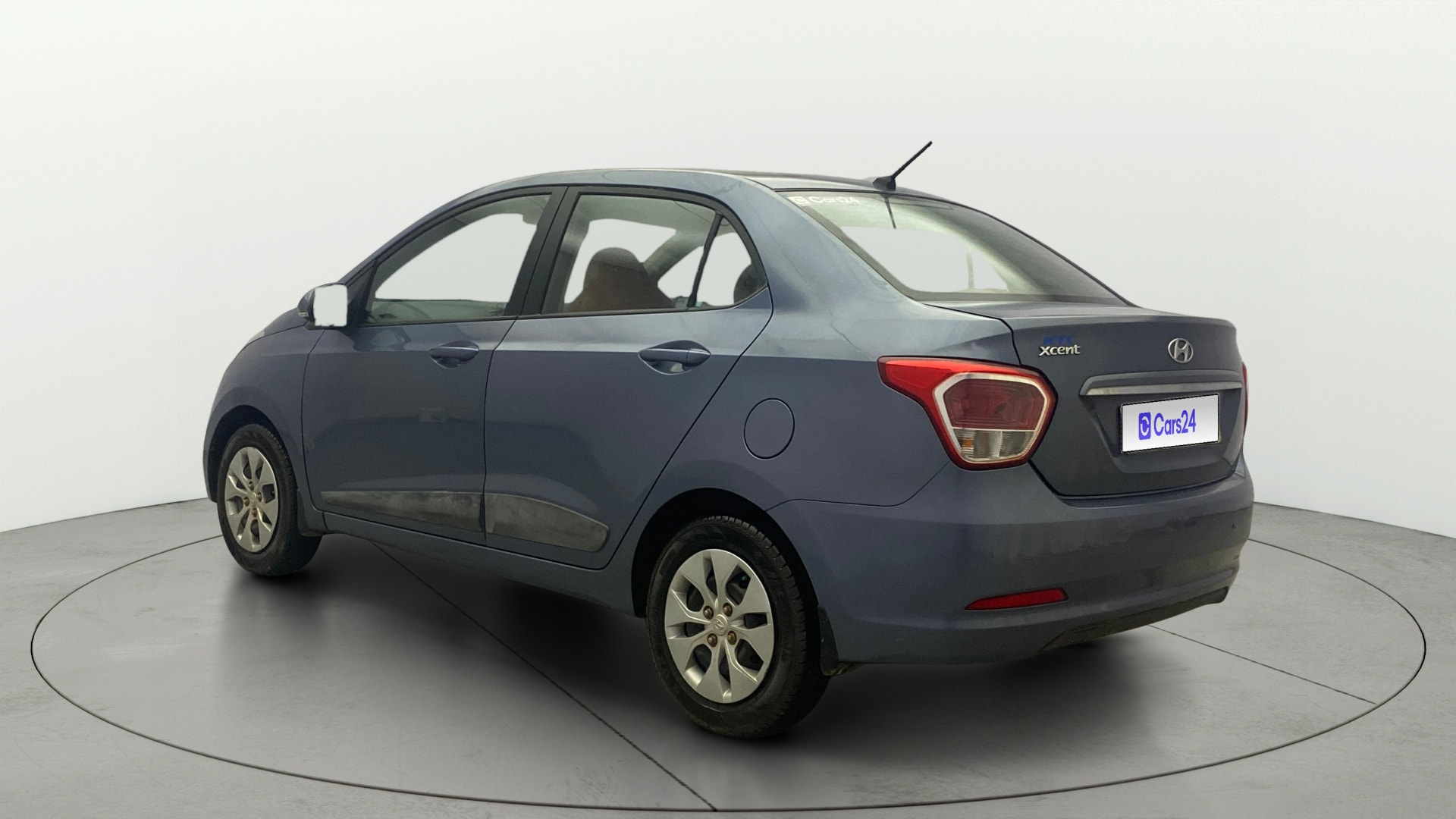 View 2014 Hyundai Xcent S Petrol Image 2 Used 2014 Hyundai Xcent S Petrol Image 2