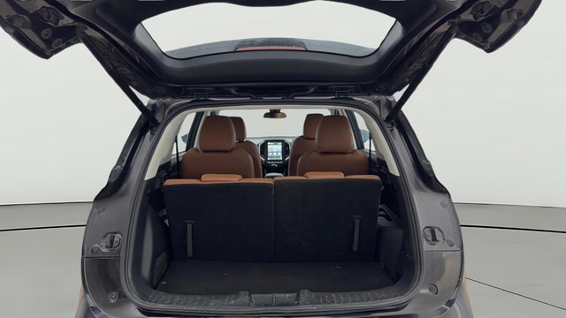 View MG Hector Plus Image 43 Used MG Hector Plus Image 43