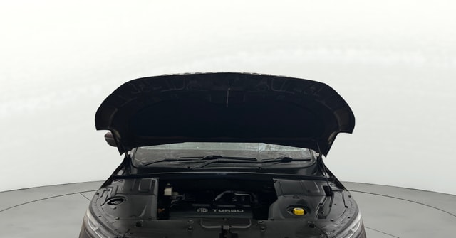 View MG Hector Plus Image 21 Used MG Hector Plus Image 21