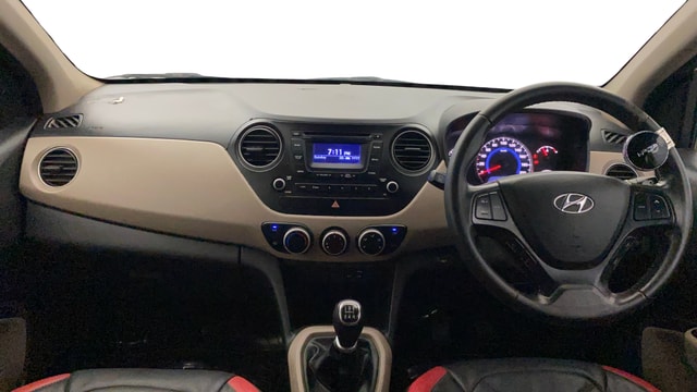 View Hyundai Grand i10 Image 29 Used Hyundai Grand i10 Image 29