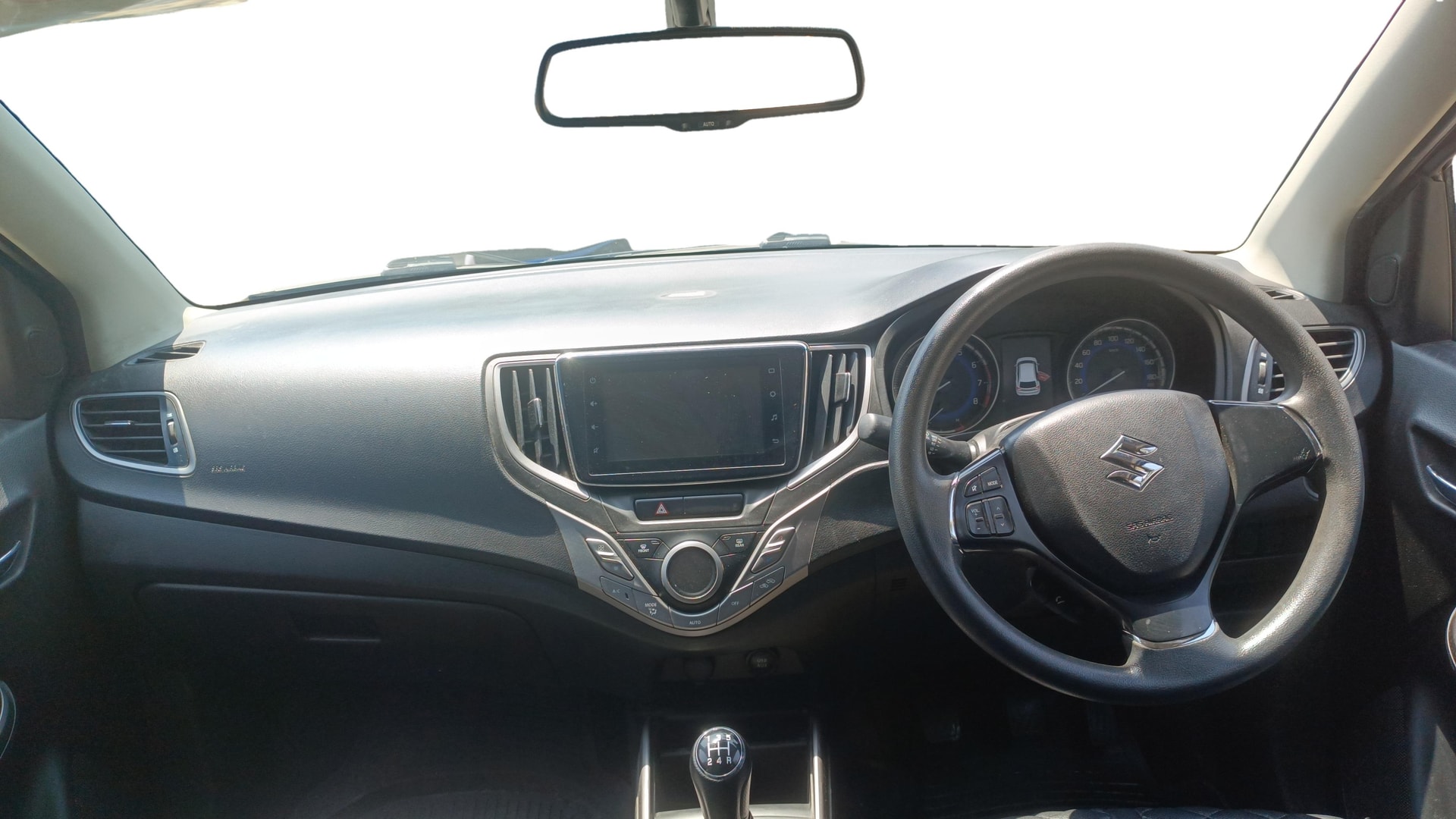 View 2021 Maruti Suzuki 1000 Base Variant Image 30 Used 2021 Maruti Suzuki 1000 Base Variant Image 30