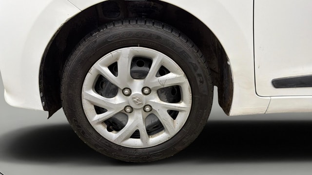 View Hyundai Grand i10 Image 33 Used Hyundai Grand i10 Image 33