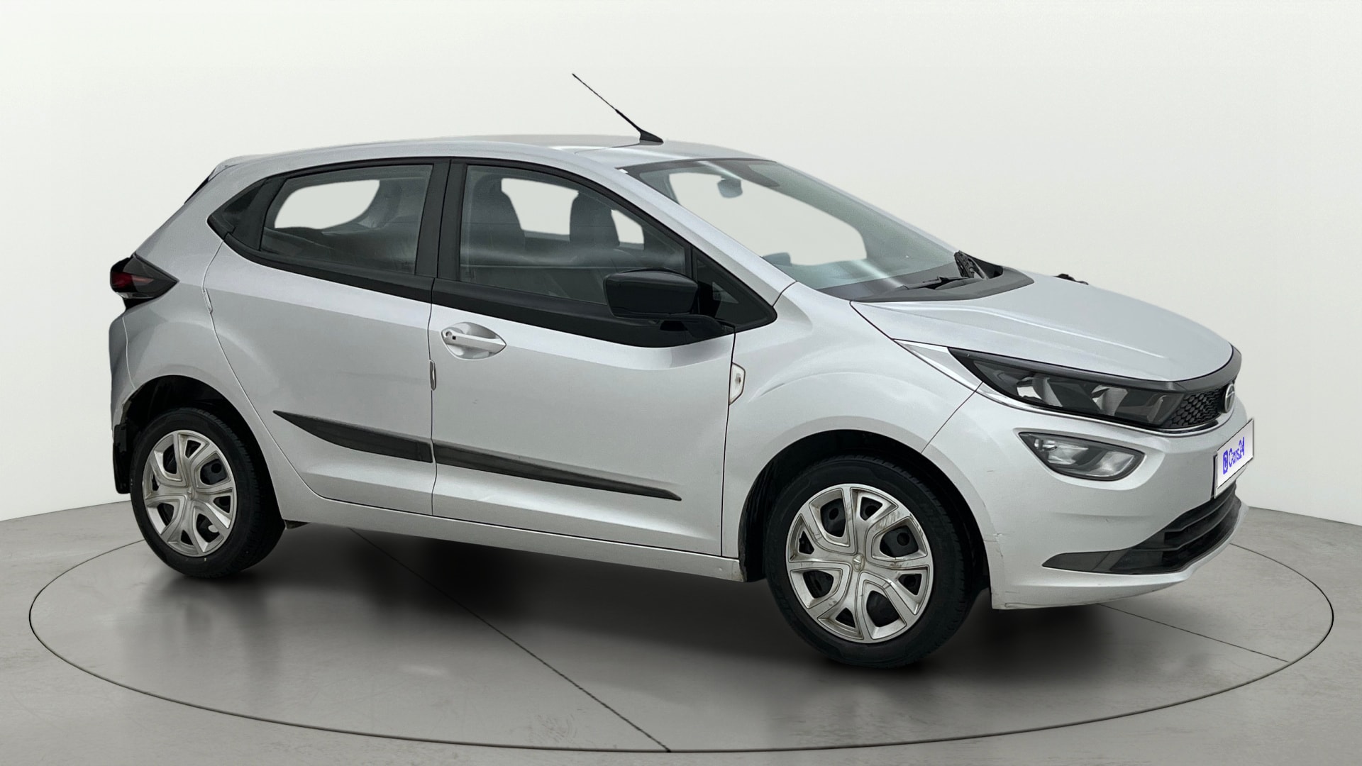 View 2020 Tata Altroz XT Petrol Image 14 Used 2020 Tata Altroz XT Petrol Image 14