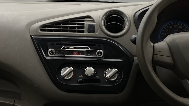 View Datsun Redi GO Image 17 Used Datsun Redi GO Image 17