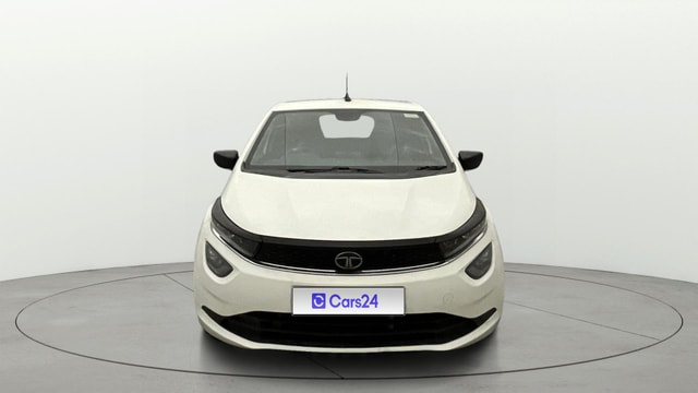 View Tata Altroz Image 1 Used Tata Altroz Image 1