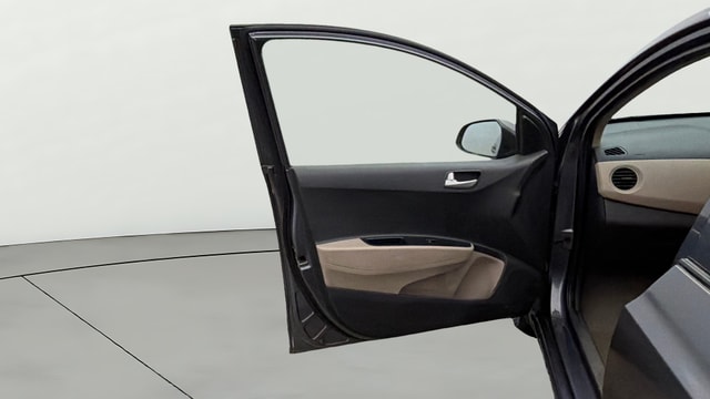 View Hyundai Grand i10 Image 30 Used Hyundai Grand i10 Image 30