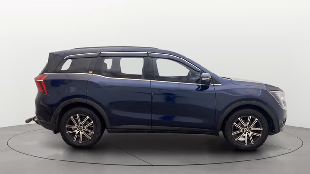 View Mahindra XUV700 Image 29 Used Mahindra XUV700 Image 29
