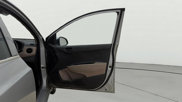 View Hyundai Grand i10 Image 43 Used Hyundai Grand i10 Image 43