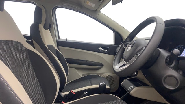 View Renault Triber Image 18 Used Renault Triber Image 18