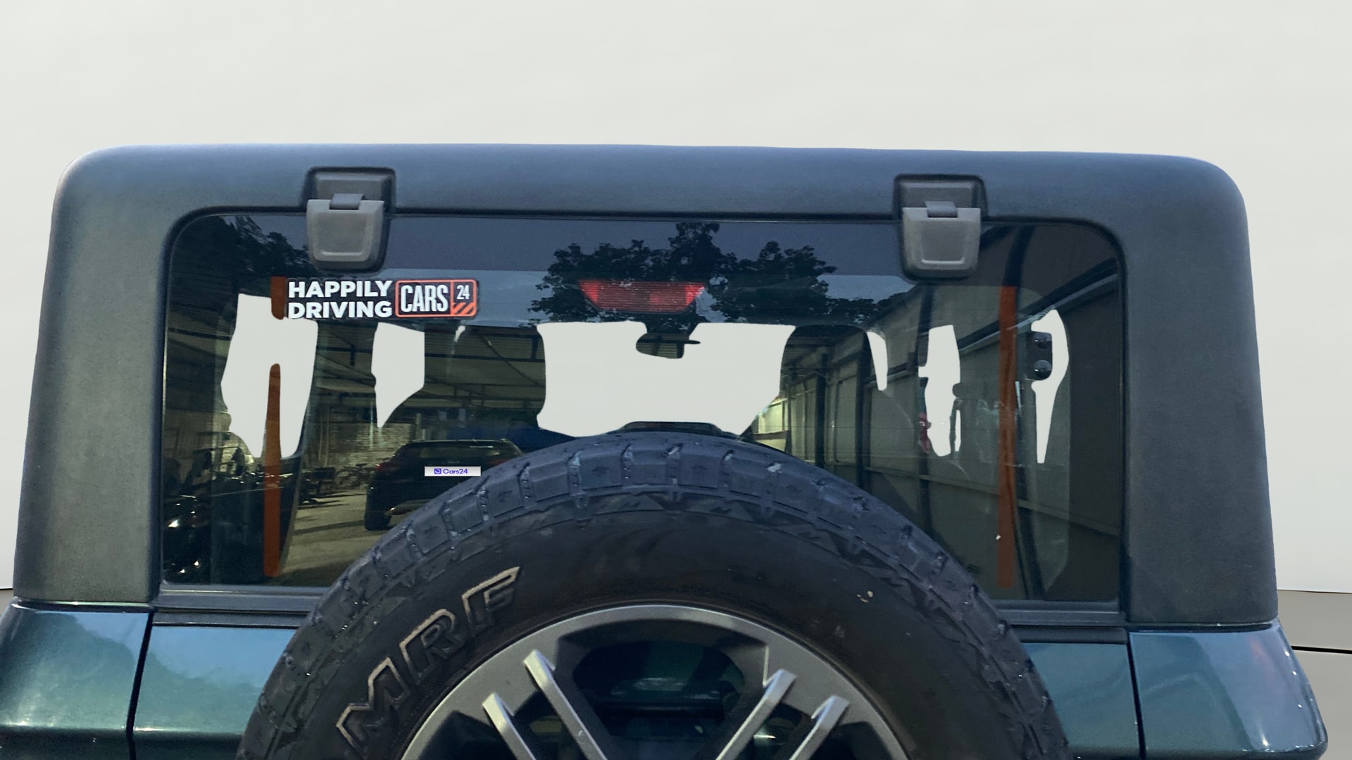 View 2022 Mahindra Thar AX Standard Manual Soft Top 6 Seater Image 4 Used 2022 Mahindra Thar AX Standard Manual Soft Top 6 Seater Image 4