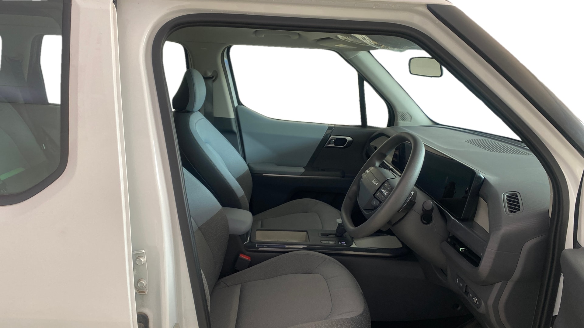 View 2025 Kia Syros HTX Plus (O) DCT Petrol Image 27 Used 2025 Kia Syros HTX Plus (O) DCT Petrol Image 27