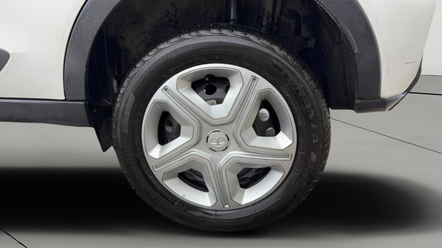 View Tata Nexon Image 11 Used Tata Nexon Image 11