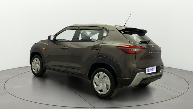 View Nissan Magnite Image 2 Used Nissan Magnite Image 2