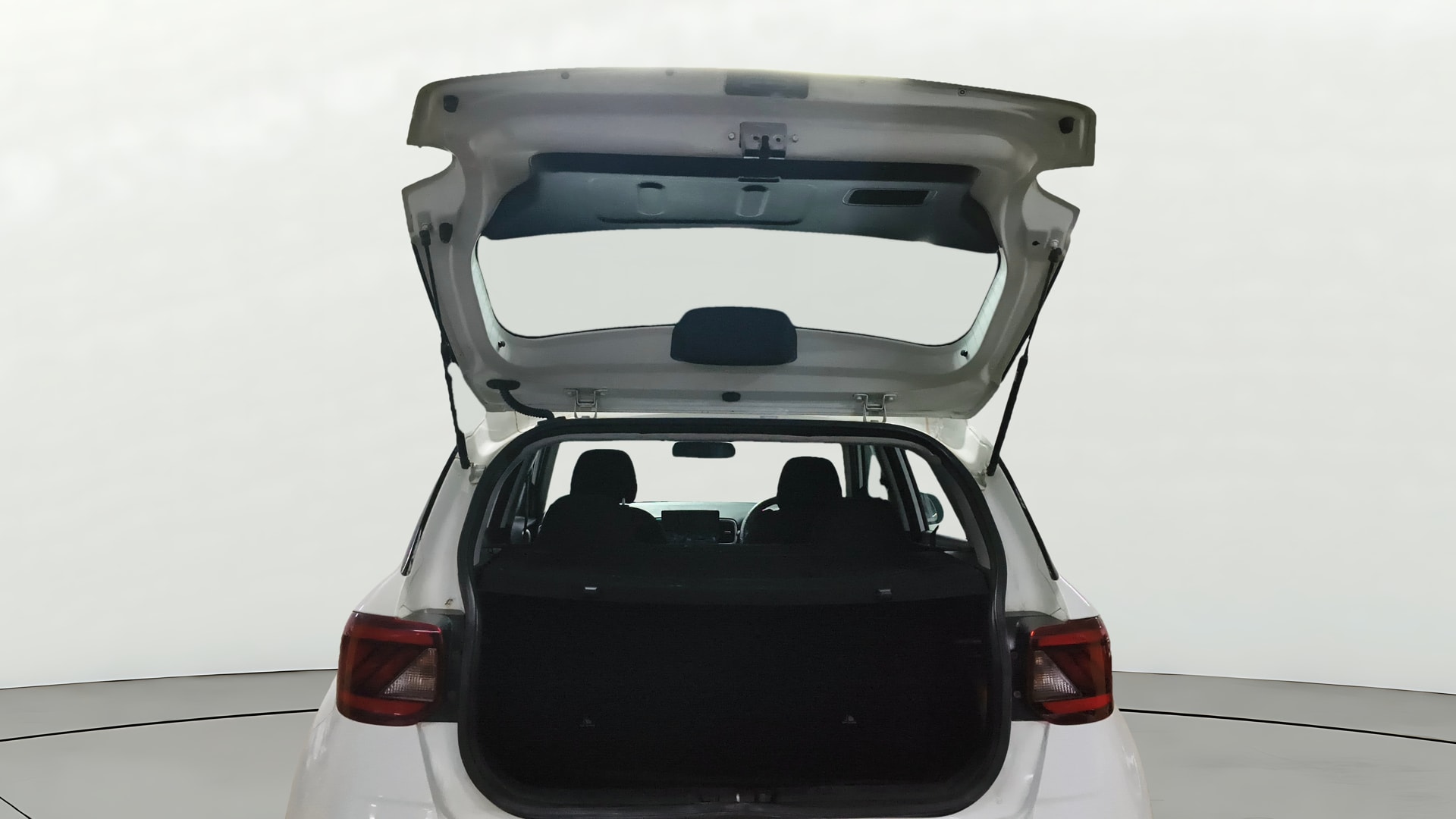 View 2019 Hyundai Venue E 1.2 Petrol BS IV Image 16 Used 2019 Hyundai Venue E 1.2 Petrol BS IV Image 16