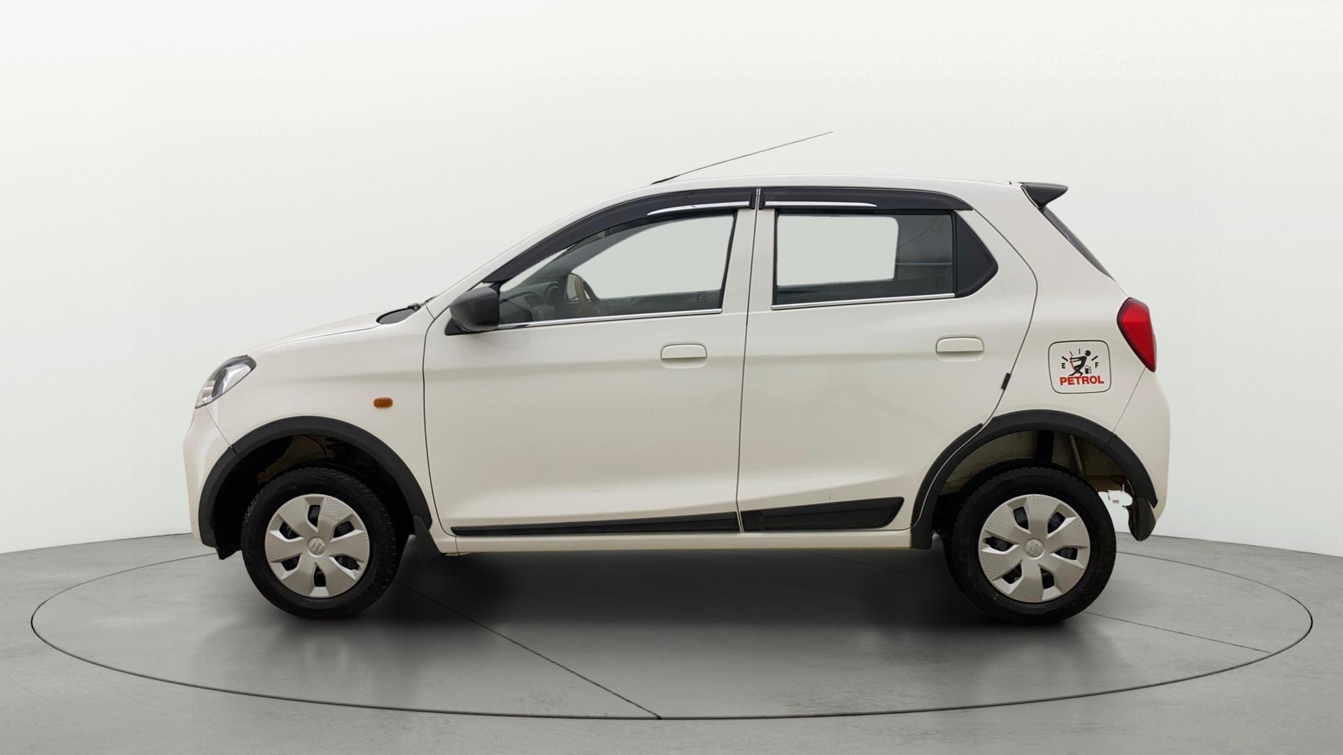 View 2024 Maruti Suzuki Alto K10 LX Image 5 Used 2024 Maruti Suzuki Alto K10 LX Image 5