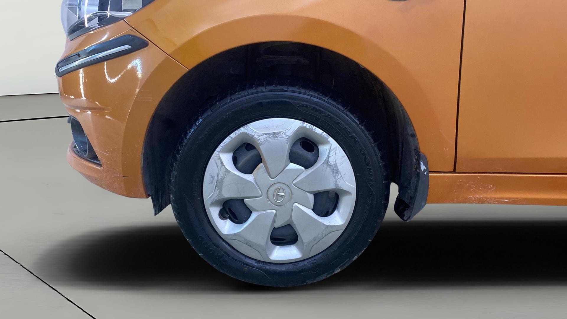 View 2018 Tata Tiago Revotorq XB Image 27 Used 2018 Tata Tiago Revotorq XB Image 27
