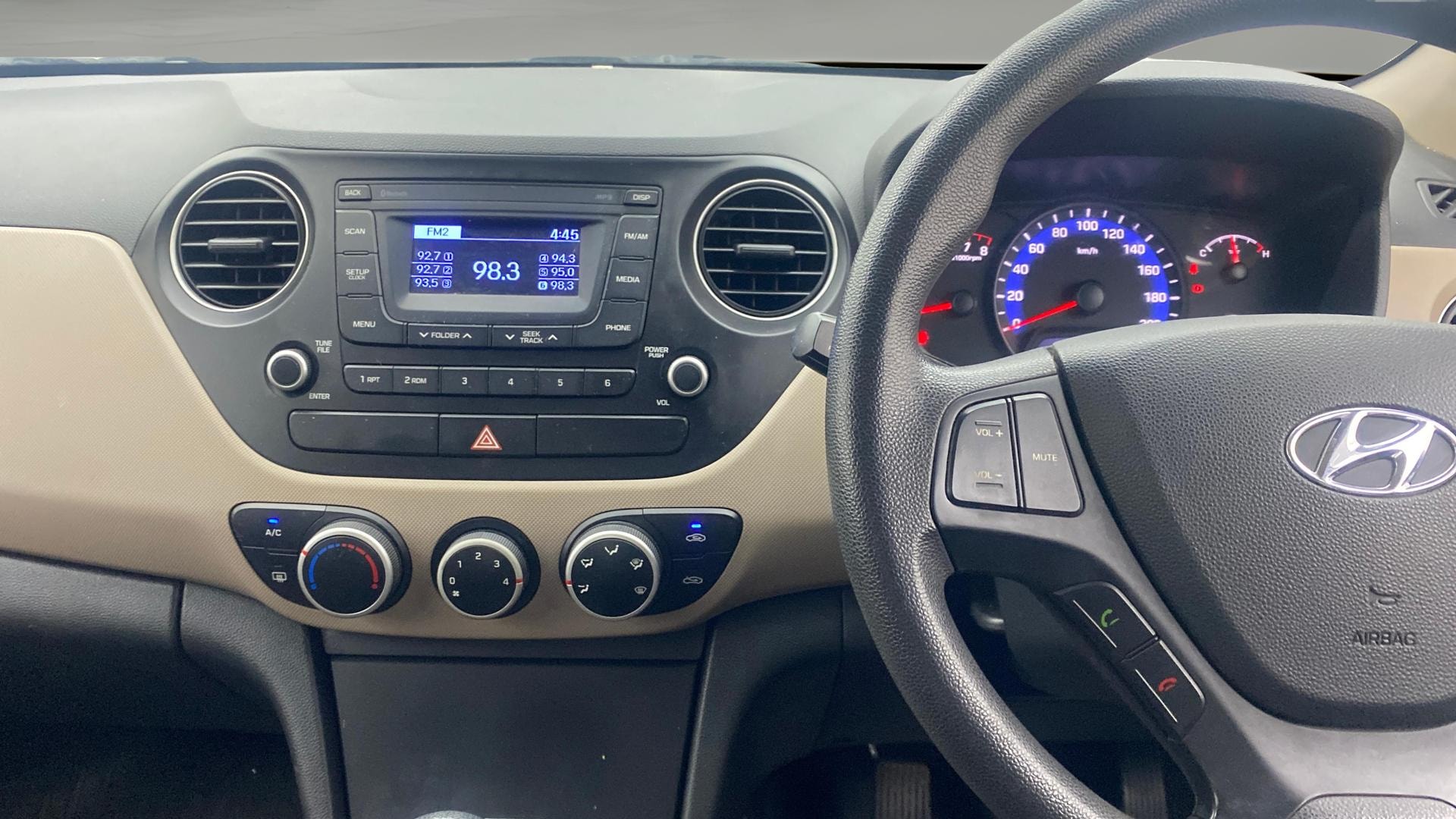 Used 2017 Hyundai Xcent Used 2017 Hyundai Xcent